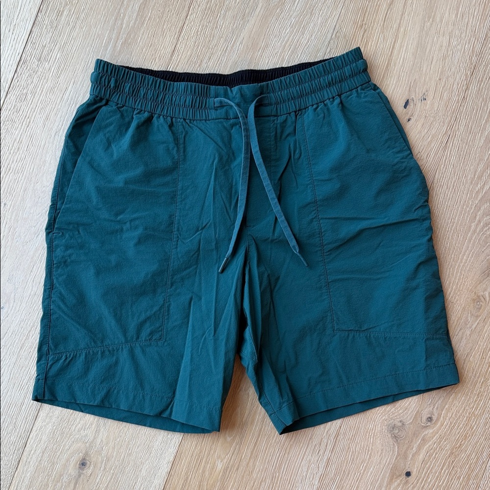 lululemon athletica Men's Teal Athletic Shorts